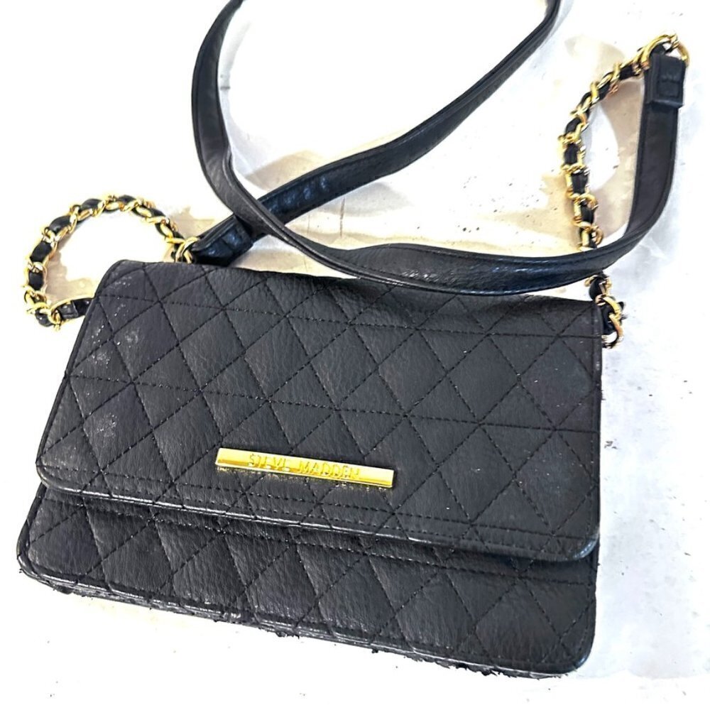 Steve Madden Quilted Tina Bag Black Clutch Crossbody Gold Hardware Handbag